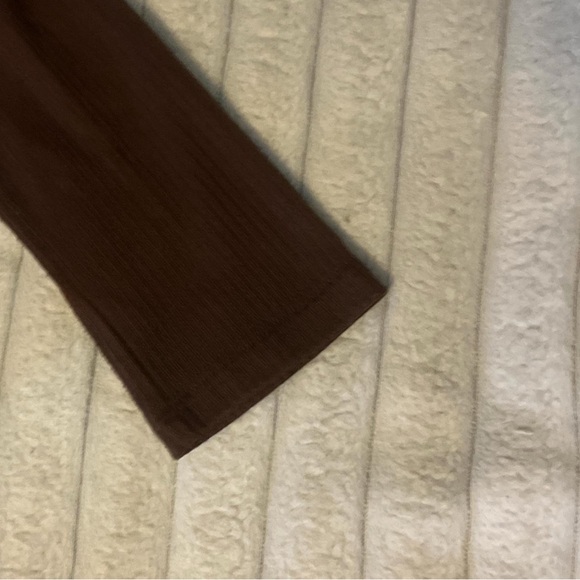 Women's Brown V-Neck Sweater - Picture 3 of 4